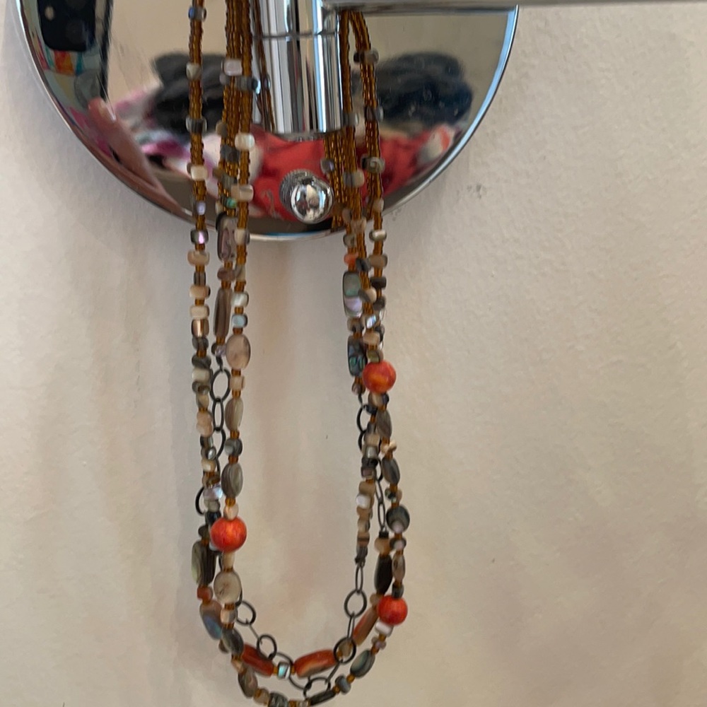 Beautiful Silpada Sterling 3 strand necklace